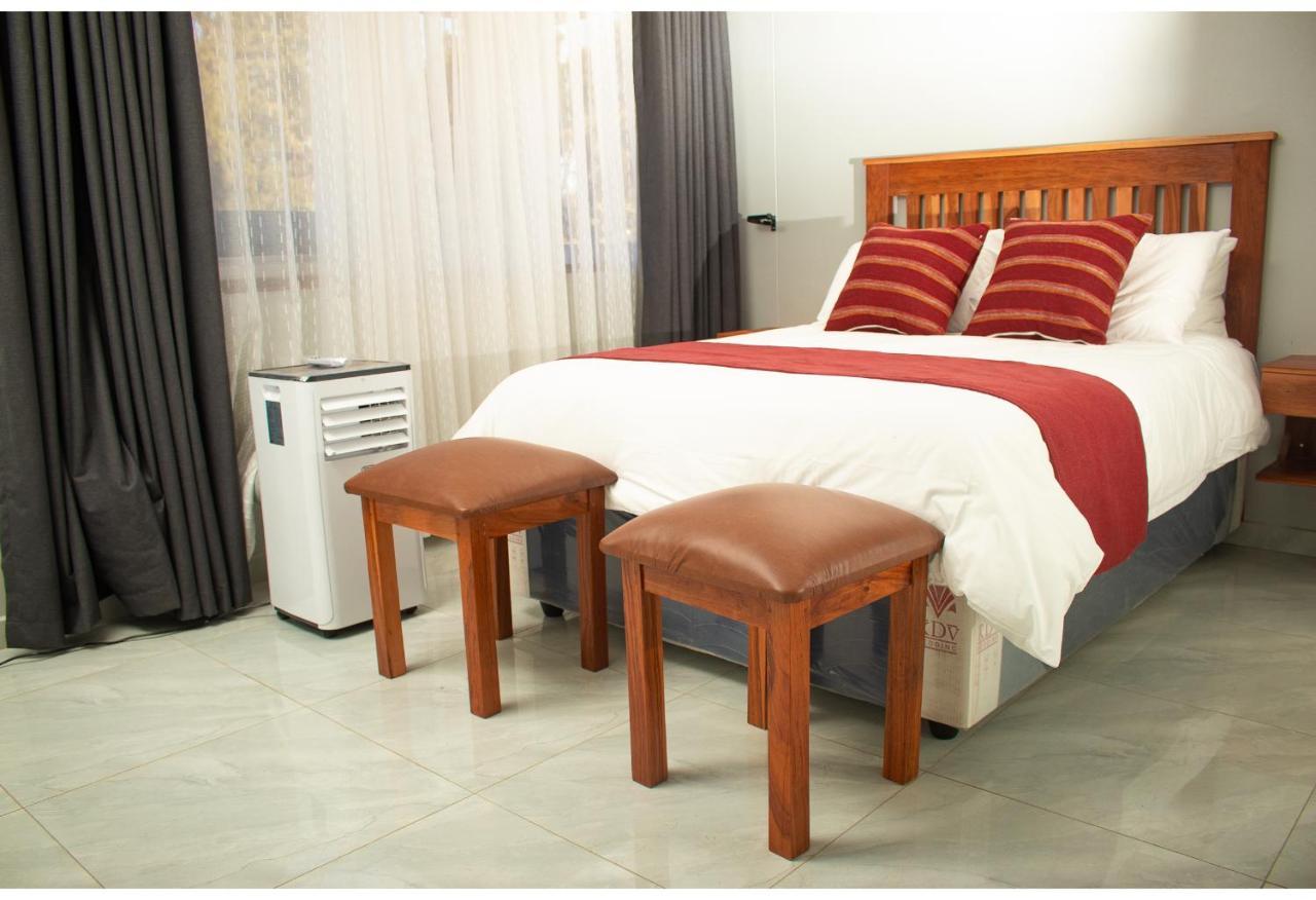 R Executive Apartments Harare Luaran gambar